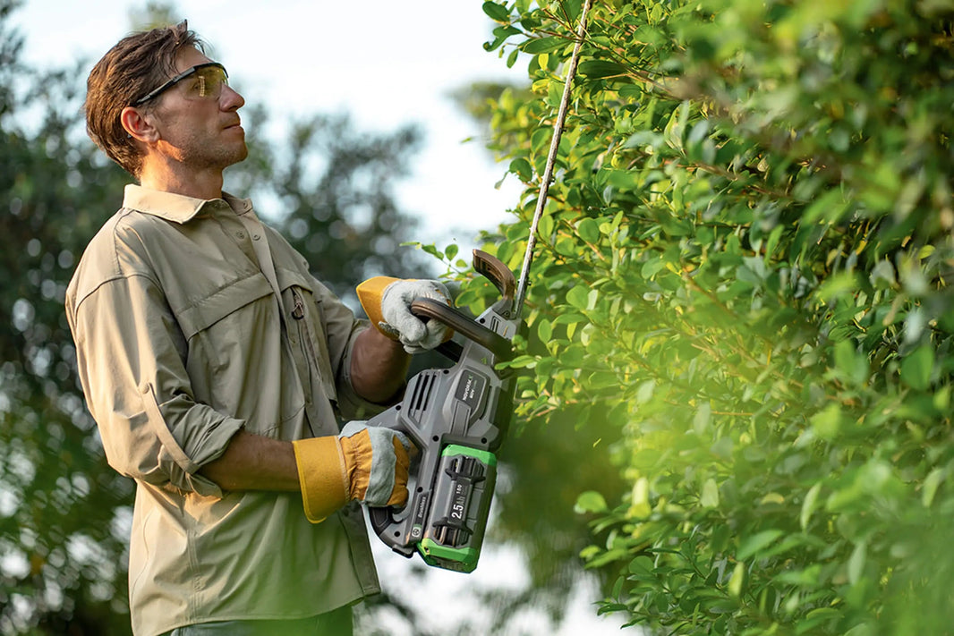 Cordless-Outdoor-Tool-Safety-Best-Practices-for-Use-Storage-and-Charging NovorikX